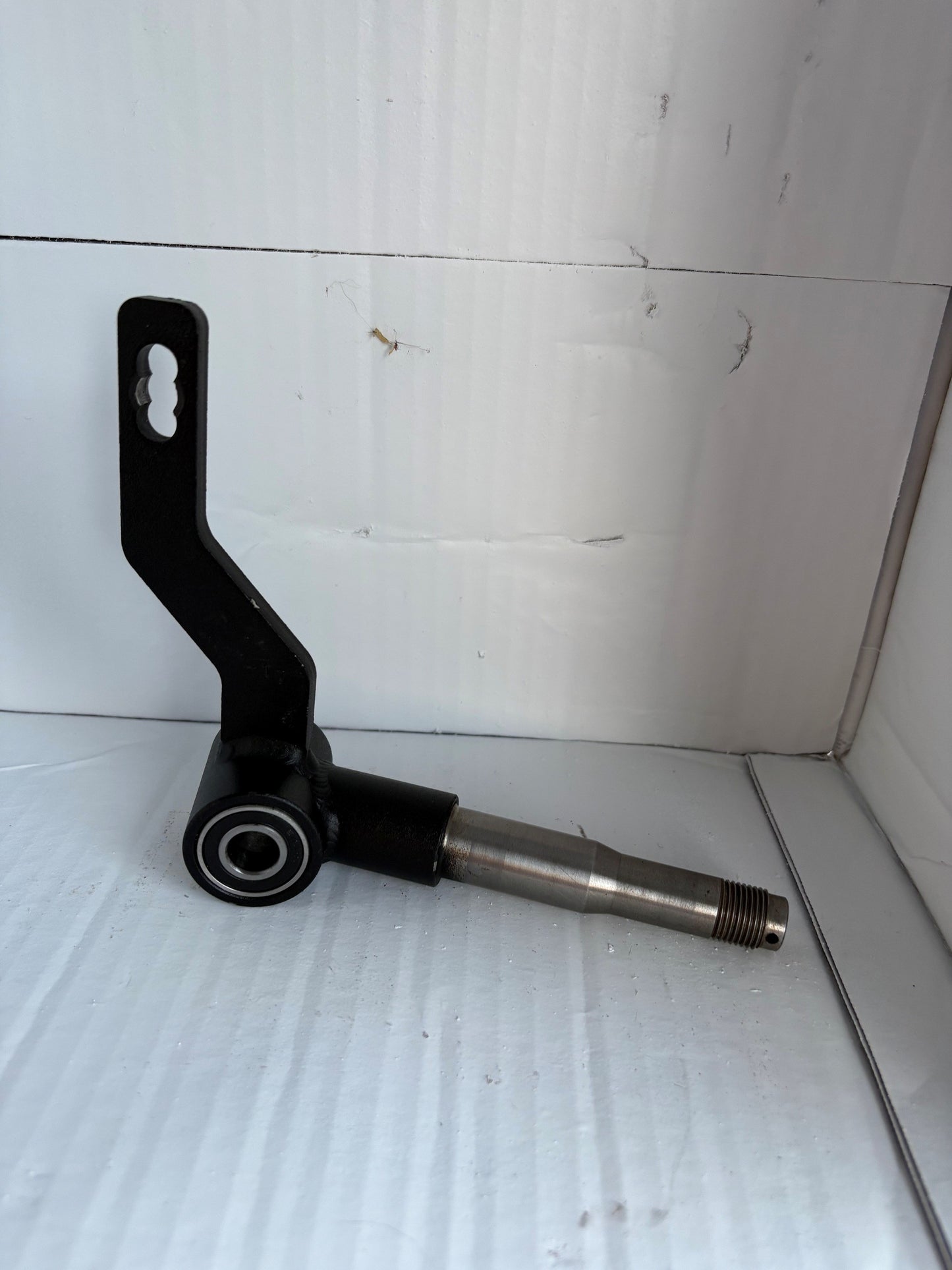 PREMIER SPINDLE 17* Right Side